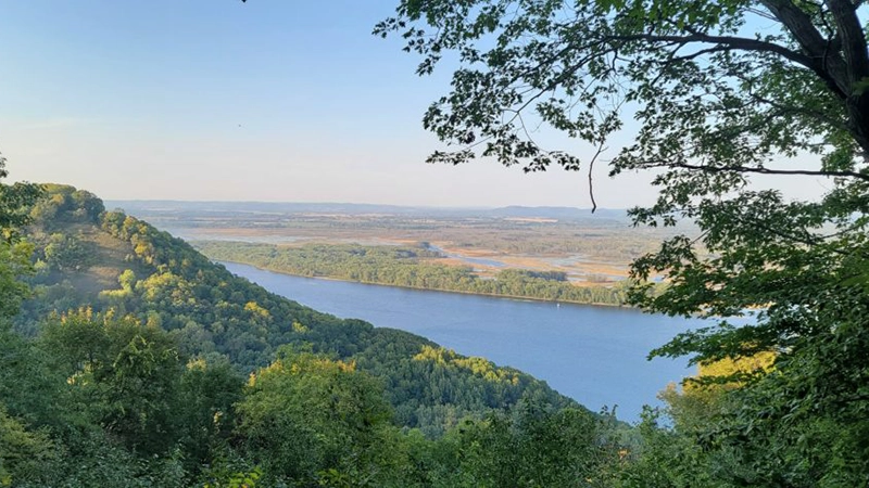 Great River Bluffs State Park